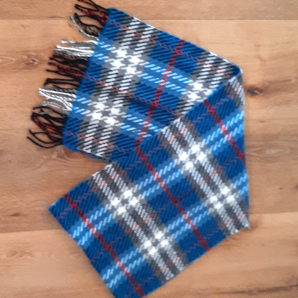 100% Cashmere Scarf